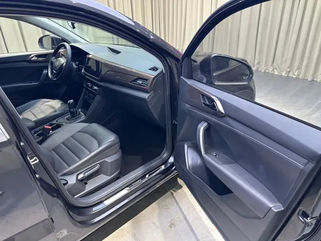 Volkswagen Tharu — Фото автомобиля 17
