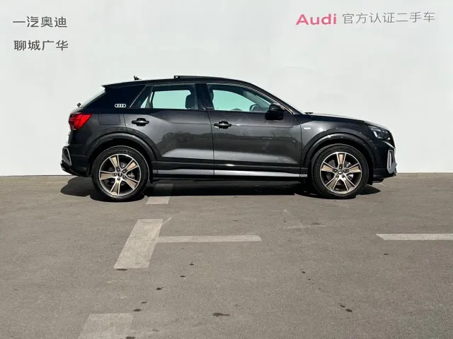 Audi Q2L — Фото автомобиля 3