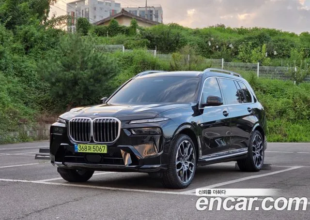 BMW X7 — Фото автомобиля 5