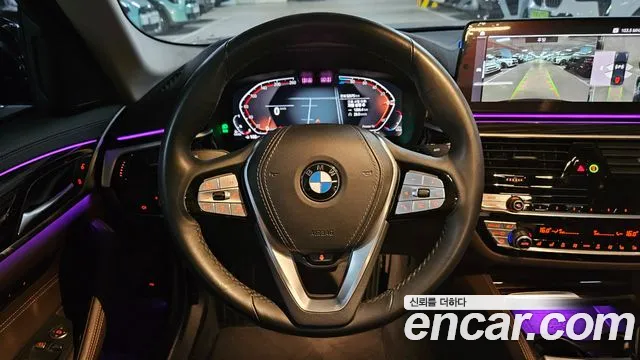 BMW 5 Series G30 — Фото автомобиля 12