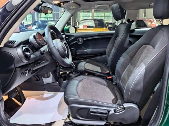 MINI Hatch — Фото автомобиля 6