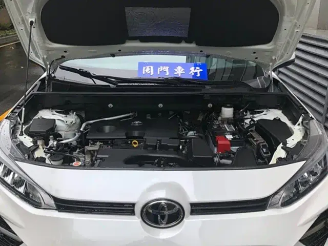 Toyota Wildlander — Фото автомобиля 4
