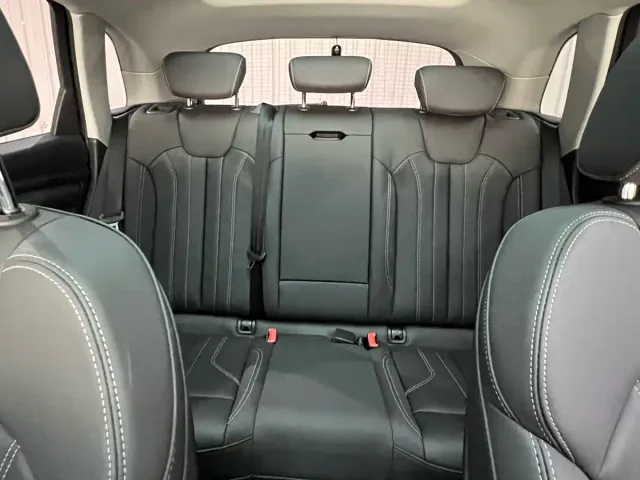 Audi Q5L — Фото автомобиля 9