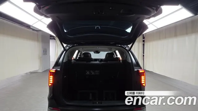 Kia Carnival 4th Gen — Фото автомобиля 22