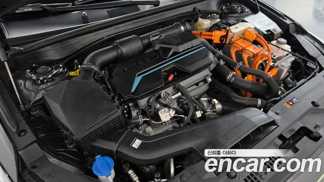 Kia K8 Hybrid — Фото автомобиля 9