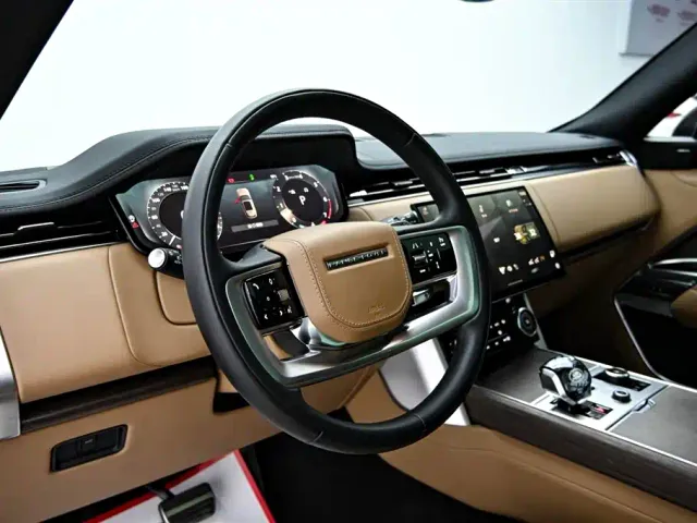 Land Rover Range Rover — Фото автомобиля 16