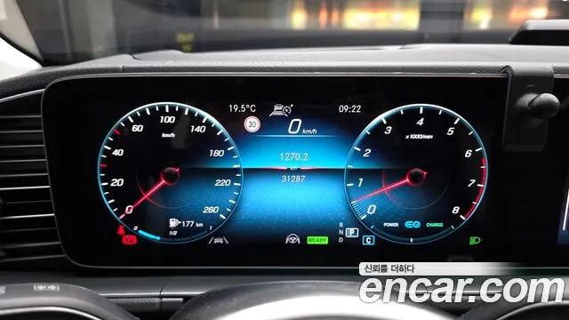Mercedes-Benz GLE-Class — Фото автомобиля 8