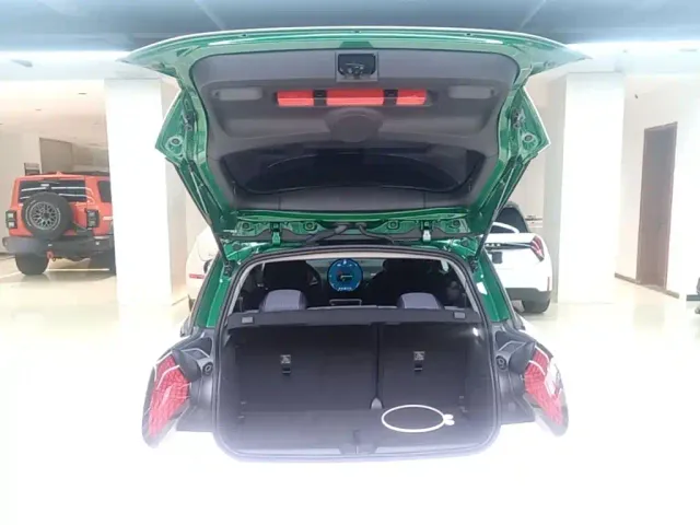 MINI Cooper — Фото автомобиля 18