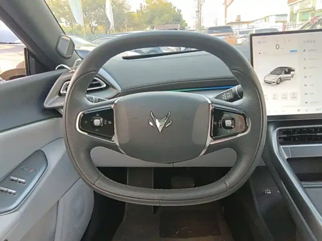 Arcfox Alpha S5 — Фото автомобиля 10