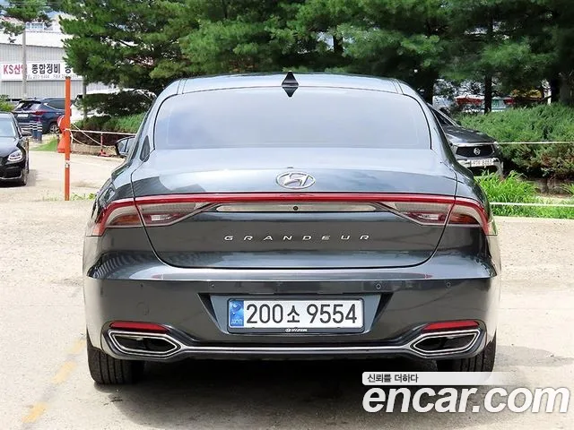 Hyundai Grandeur — Фото автомобиля 4