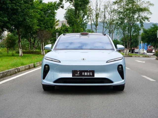 Nio ET5 Touring — Фото автомобиля 2