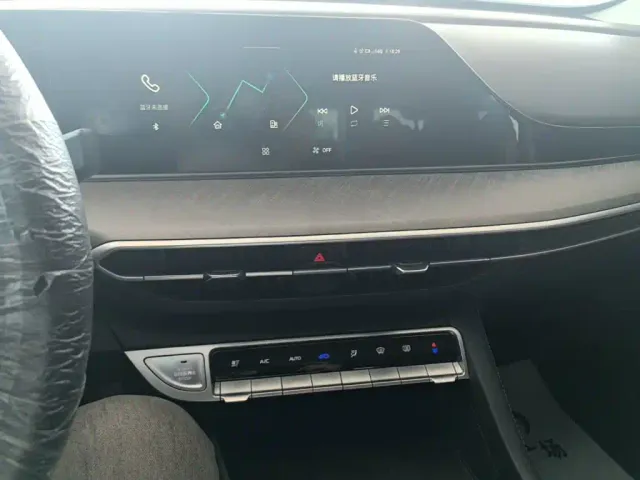 Changan Eado — Фото автомобиля 12