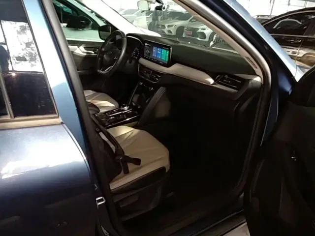 Ford Escape — Фото автомобиля 24