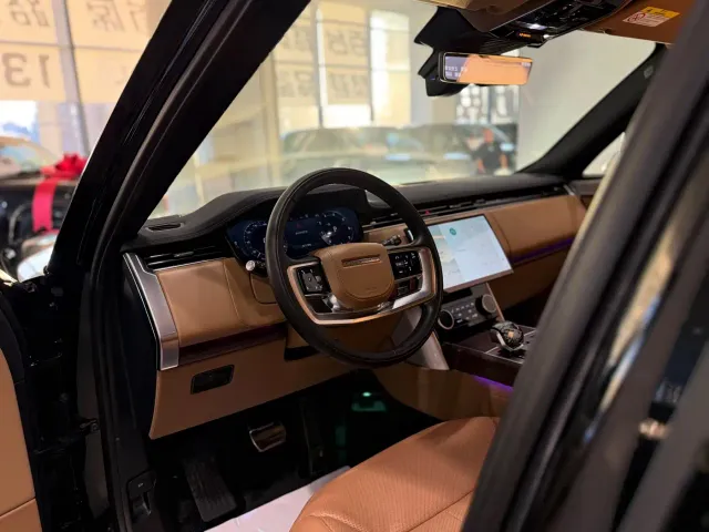 Land Rover Range Rover — Фото автомобиля 7