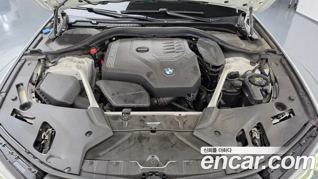 BMW 5 Series G30 — Фото автомобиля 9