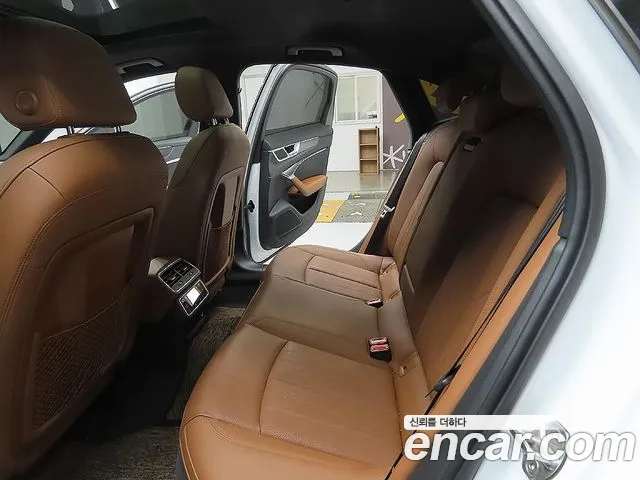Audi A6 C8 — Фото автомобиля 9
