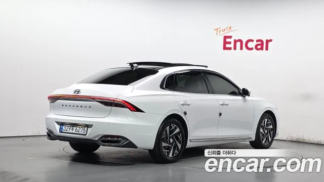 Hyundai Grandeur (New) Hybrid — Фото автомобиля 2