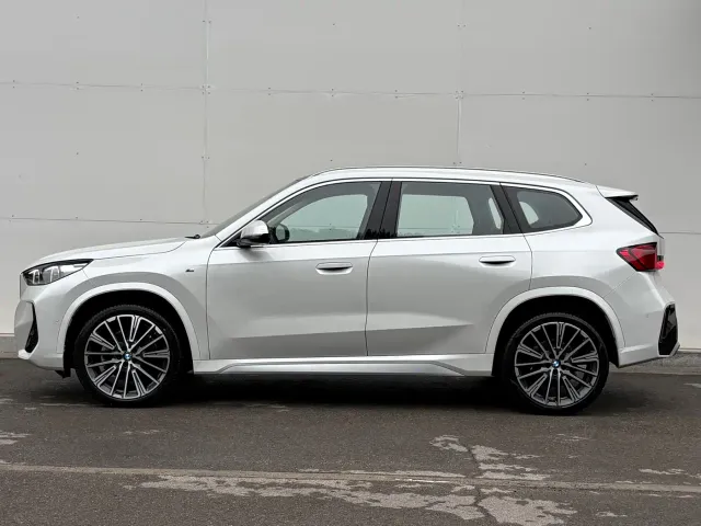 BMW X1 — Фото автомобиля 4