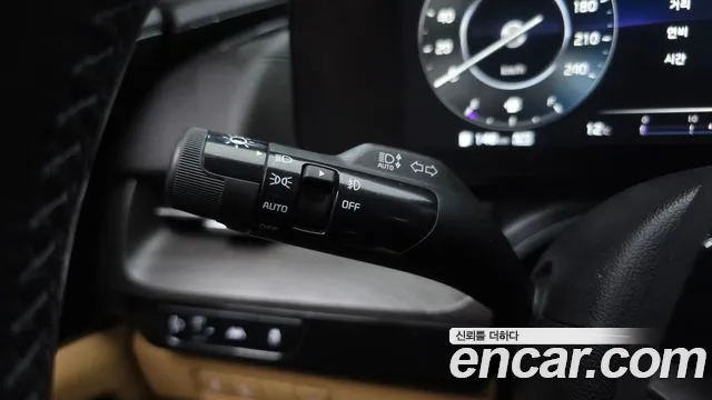 Kia Canival Carnival 4 поколение 9 мест Prestige — Фото автомобиля 17