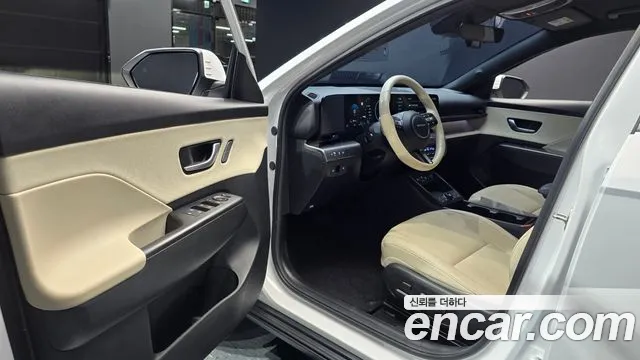 Hyundai Kona SX2 — Фото автомобиля 15