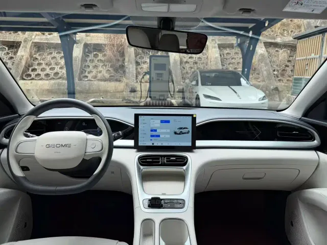 Geely Starry Wish — Фото автомобиля 16