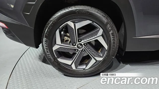 Фотография автомобиля — Hyundai Tucson