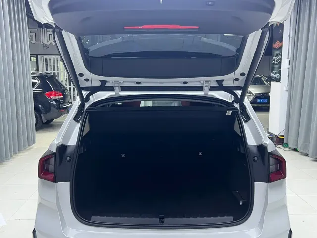 BMW X1 — Фото автомобиля 18