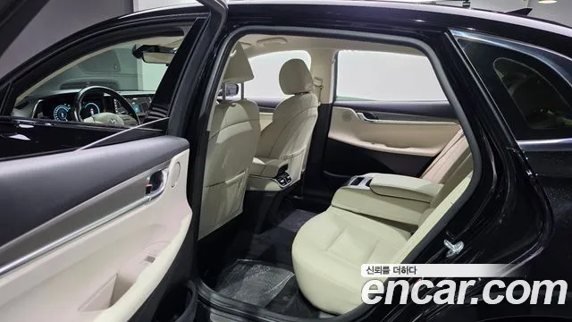 Hyundai Grandeur Новый Grandeur IG — Фото автомобиля 11