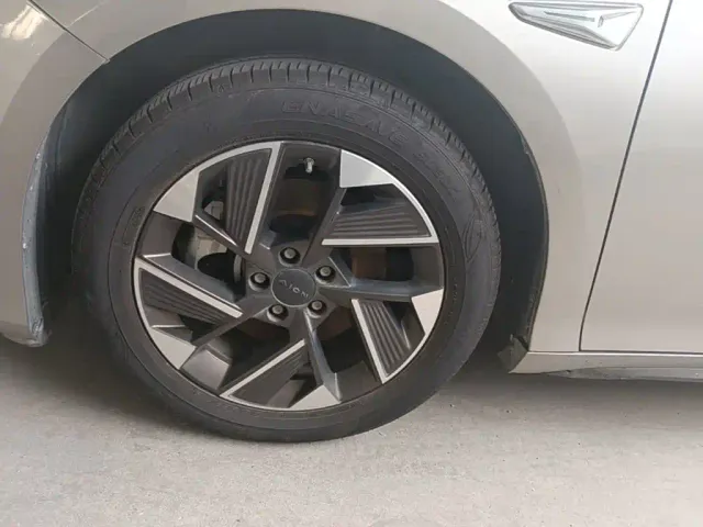 GAC Aion S Plus — Фото автомобиля 22
