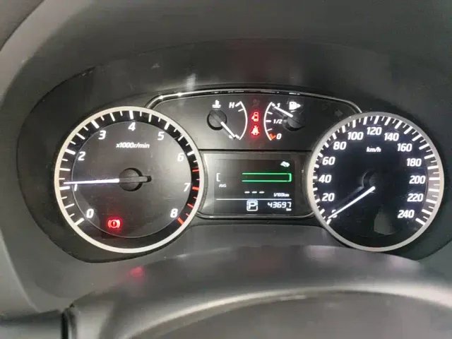 Nissan Sylphy — Фото автомобиля 11