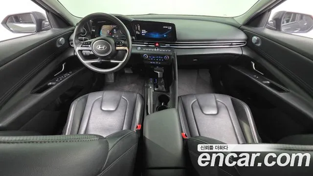 Hyundai Avante CN7 — Фото автомобиля 7