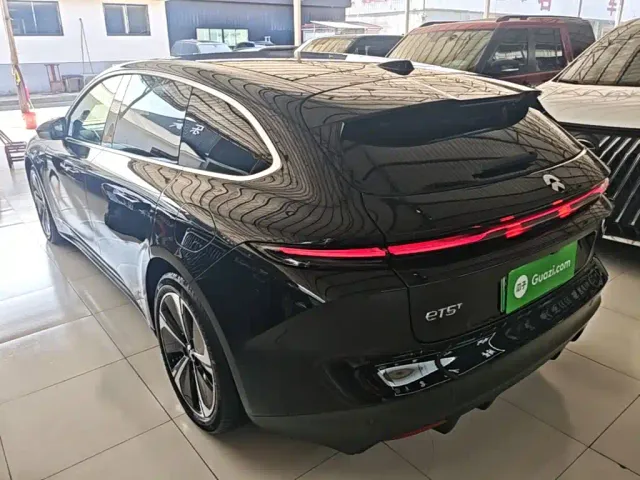 Nio ET5 Touring — Фото автомобиля 4
