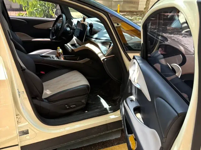 BYD Dolphin — Фото автомобиля 12