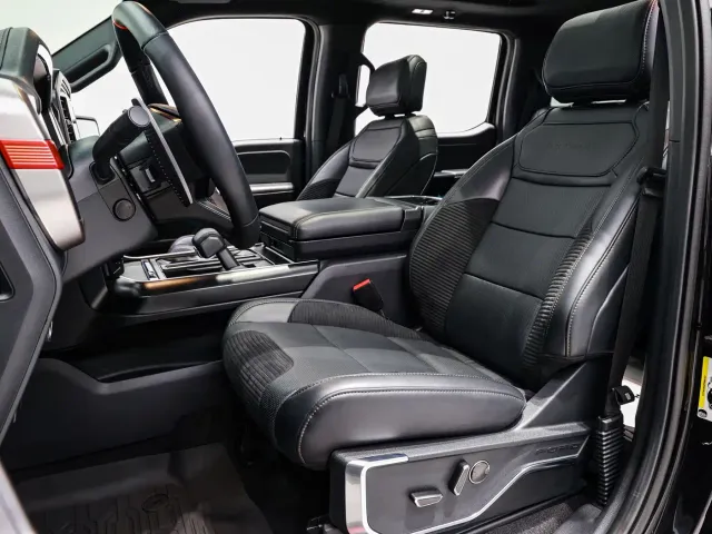Ford F-150 Raptor — Фото автомобиля 10