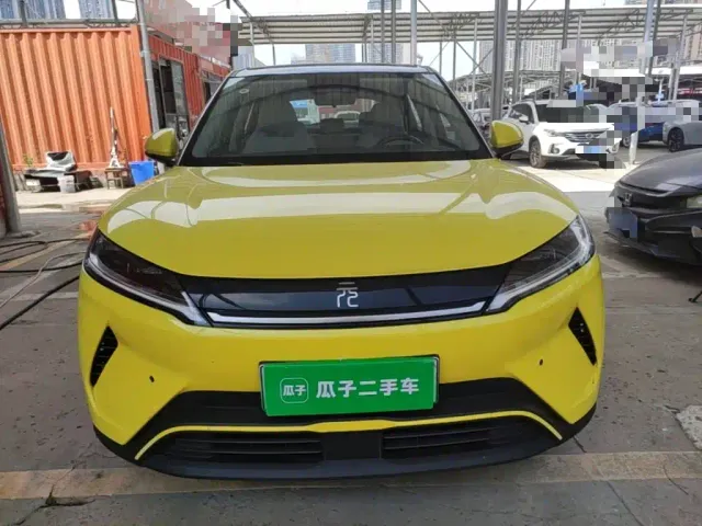 BYD Yuan UP — Фото автомобиля 2