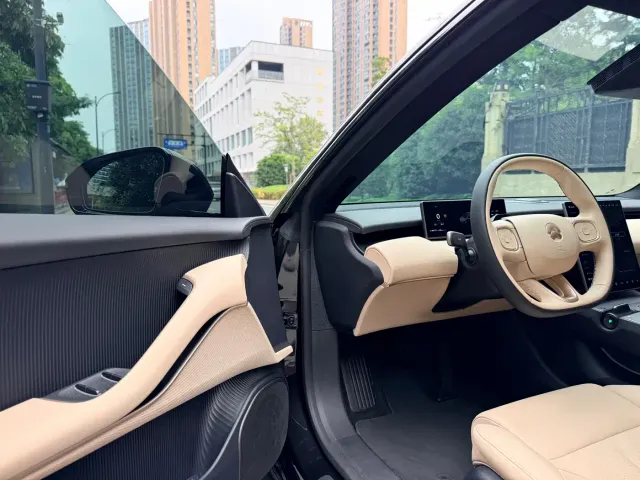 Nio ET5 Touring — Фото автомобиля 7