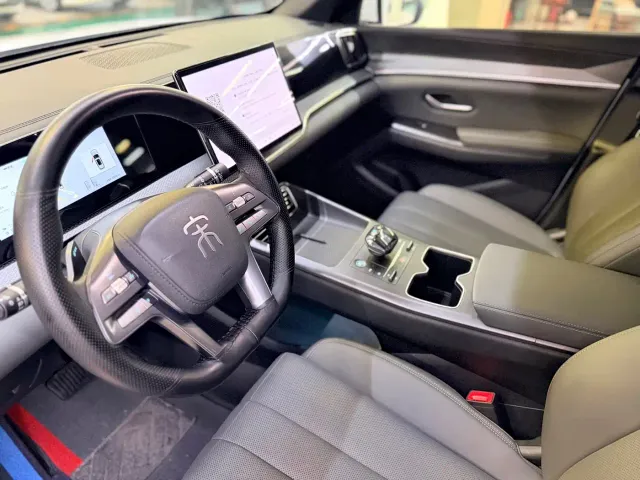 BYD Song Pro — Фото автомобиля 8