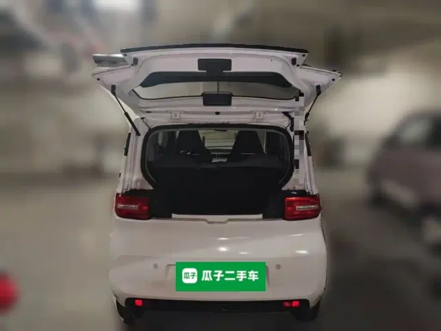 Wuling Hongguang Mini EV — Фото автомобиля 15