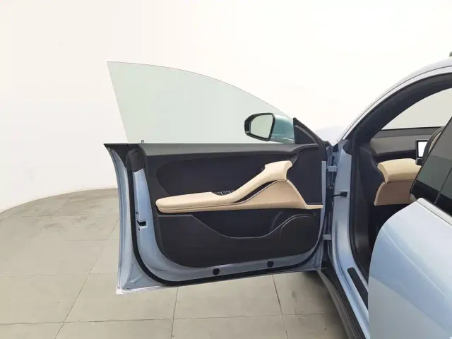 Nio ET5 Touring — Фото автомобиля 8