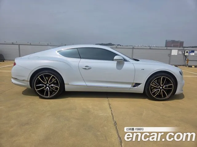 Bentley Continental — Фото автомобиля 2