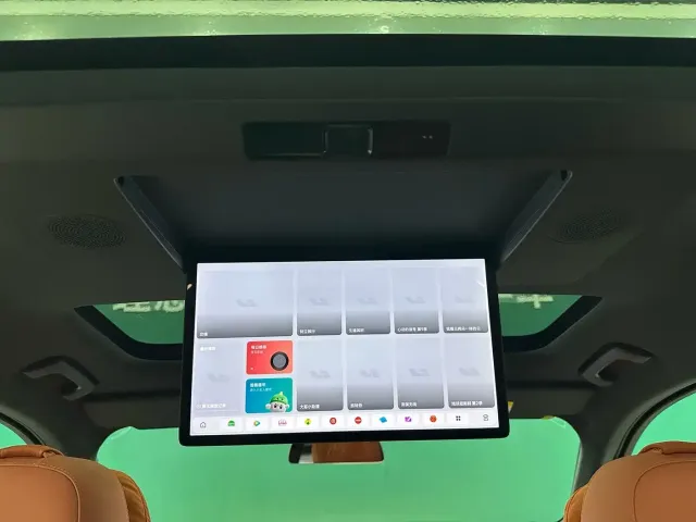 Li Auto Li L8 2025 Ultra Smart Renewal Edition — Фото автомобиля 17