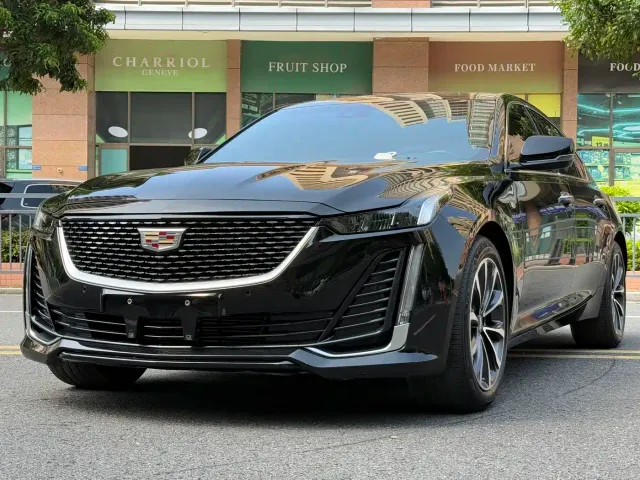 Фотография автомобиля — Cadillac CT5