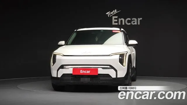 Kia EV3 — Фото автомобиля 3