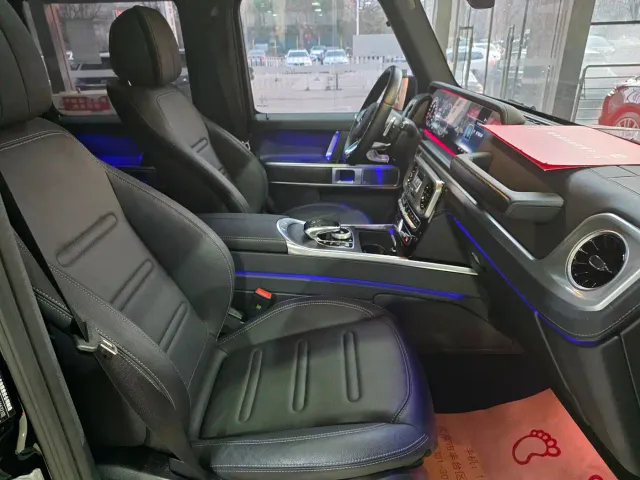 Mercedes-Benz G-Class — Фото автомобиля 20
