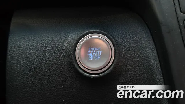 Hyundai Staria Staria 4WD Tourer 9 мест — Фото автомобиля 16