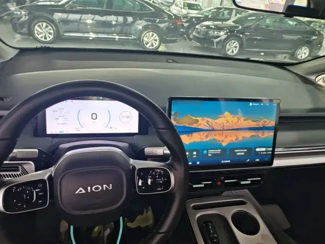 GAC Aion Y — Фото автомобиля 9