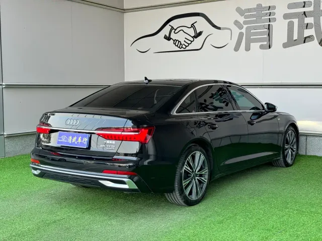 Audi A6L — Фото автомобиля 15