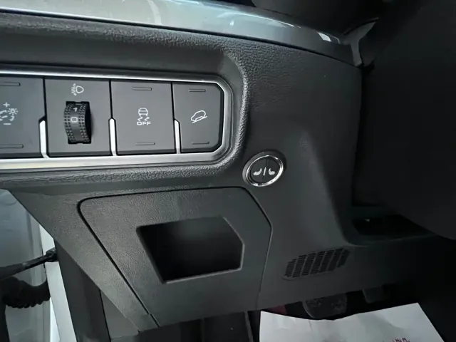 Haval Haval H6 2023 National Trend Edition 1.5T Automatic Urban — Фото автомобиля 14
