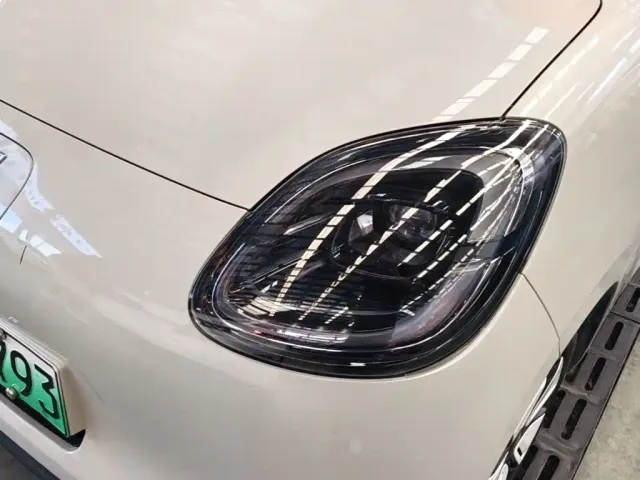 Wuling Hongguang Mini EV — Фото автомобиля 23