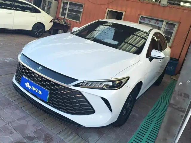 Фотография автомобиля — BYD Qin PLUS